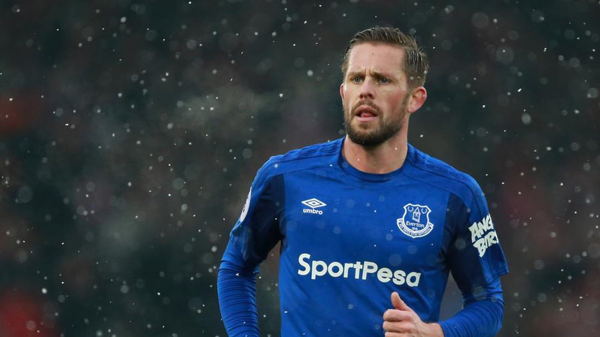 赛季结束倒计时:各队冲刺季后赛的战术分析,季后赛冲突